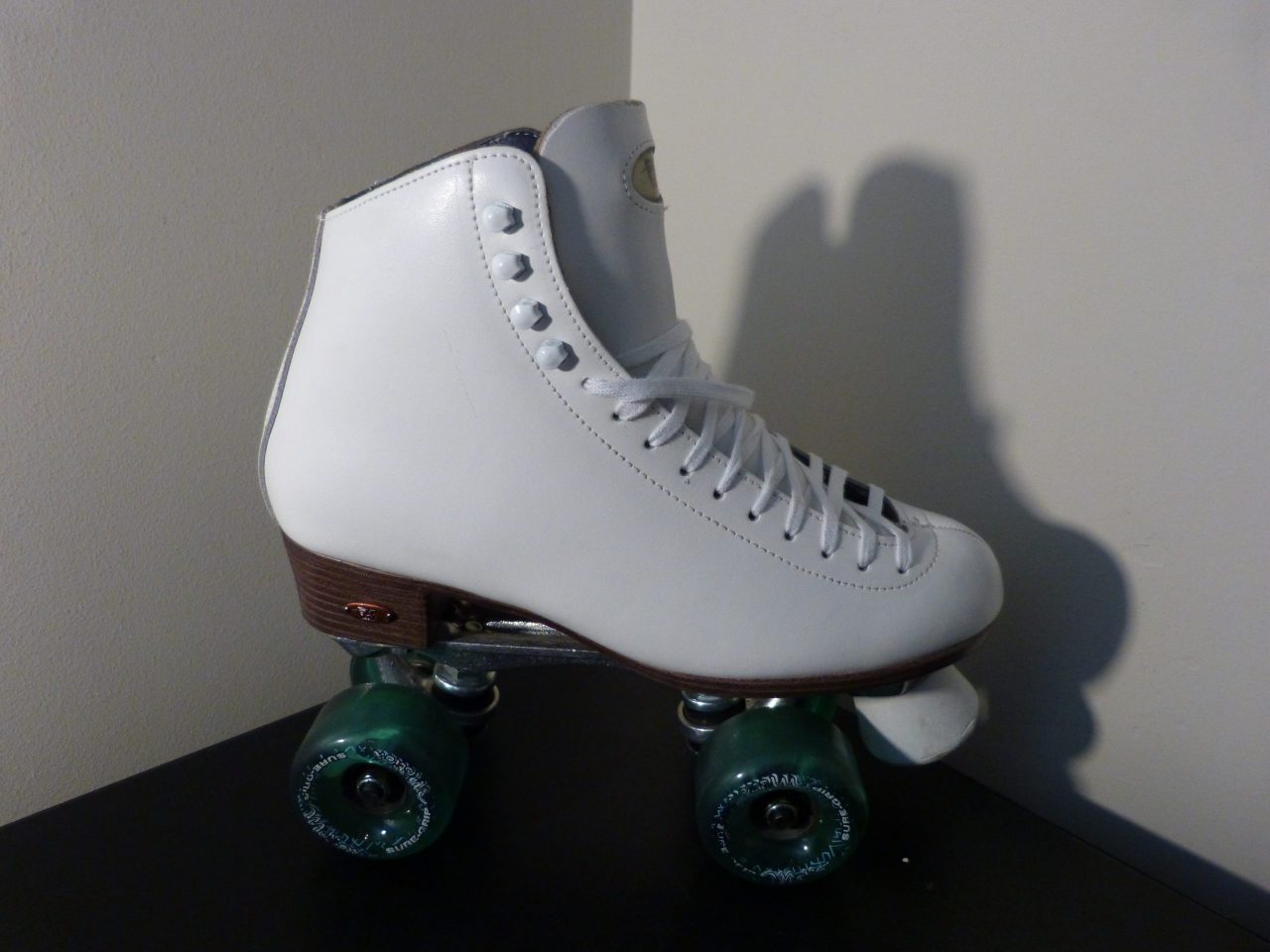 Riedell Roller Skates Womens Size 9 Kiwanis Marketplace
