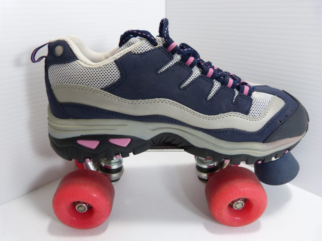 Sketchers 4 Wheelers Sport Roller Skates Women's Navy Blue Pink Ladies