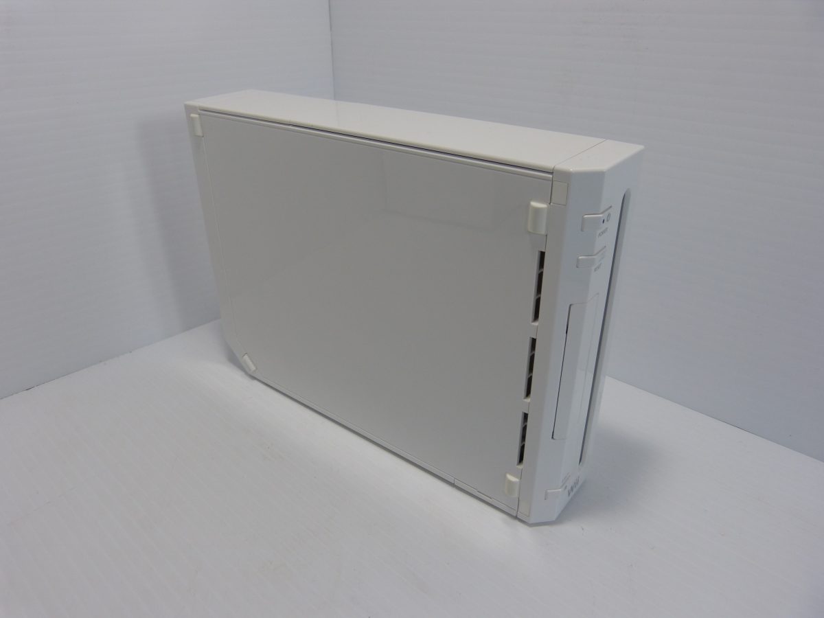 Nintendo Wii White RVL-001 Console Sports Bundle W/Box - TESTED