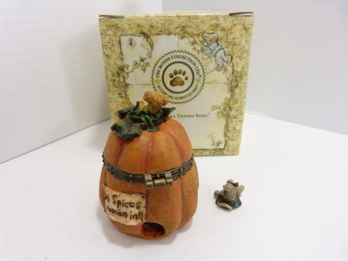 Boyds Collection Jacks Prize Pumpkin Inc. Nutmeg McNibble NIB