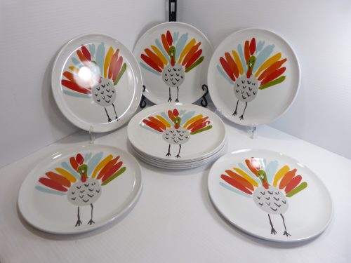 Crate & Barrel Thanksgiving Turkey Plastic Plates 9” Set of 10