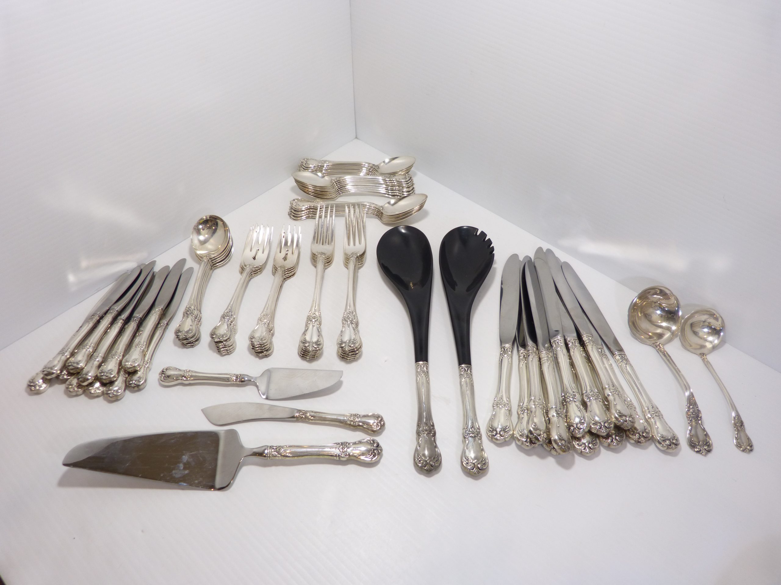 Towle Old Master Sterling Silverware Flatware 3786g Total