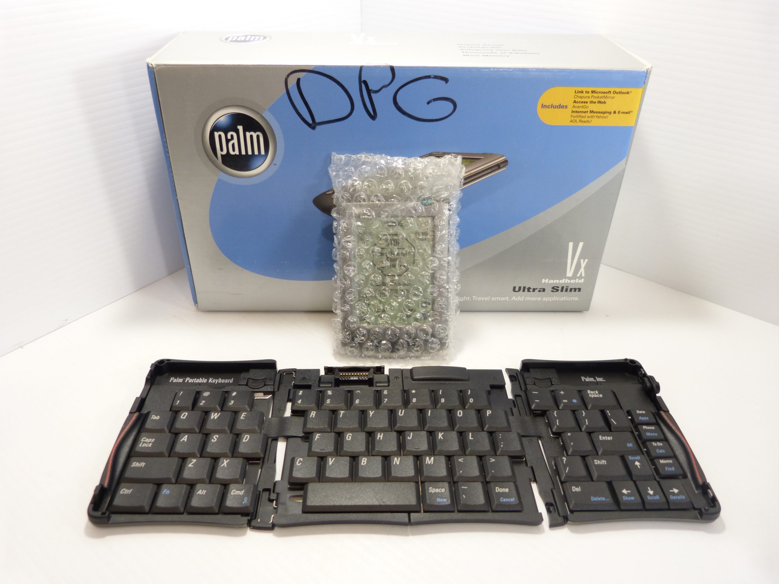 PalmOne Vx Handheld (3C80401U) + Folding Keyboard - Open Box