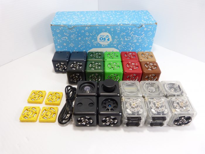 Cubelets 21 Modular Robotics Blocks + Lego Adapters STEM