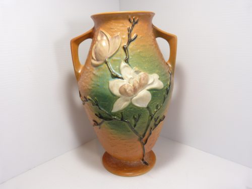 Roseville Magnolia Vase 97-14" Brown