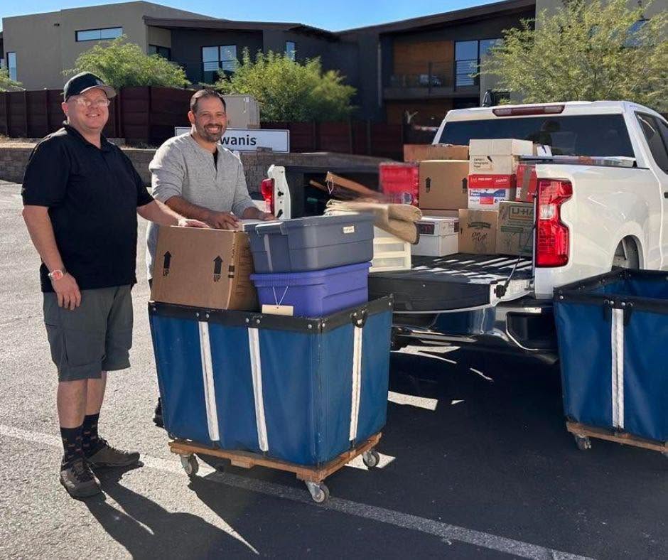 drop off donations to Kiwanis Marketplace thrift store